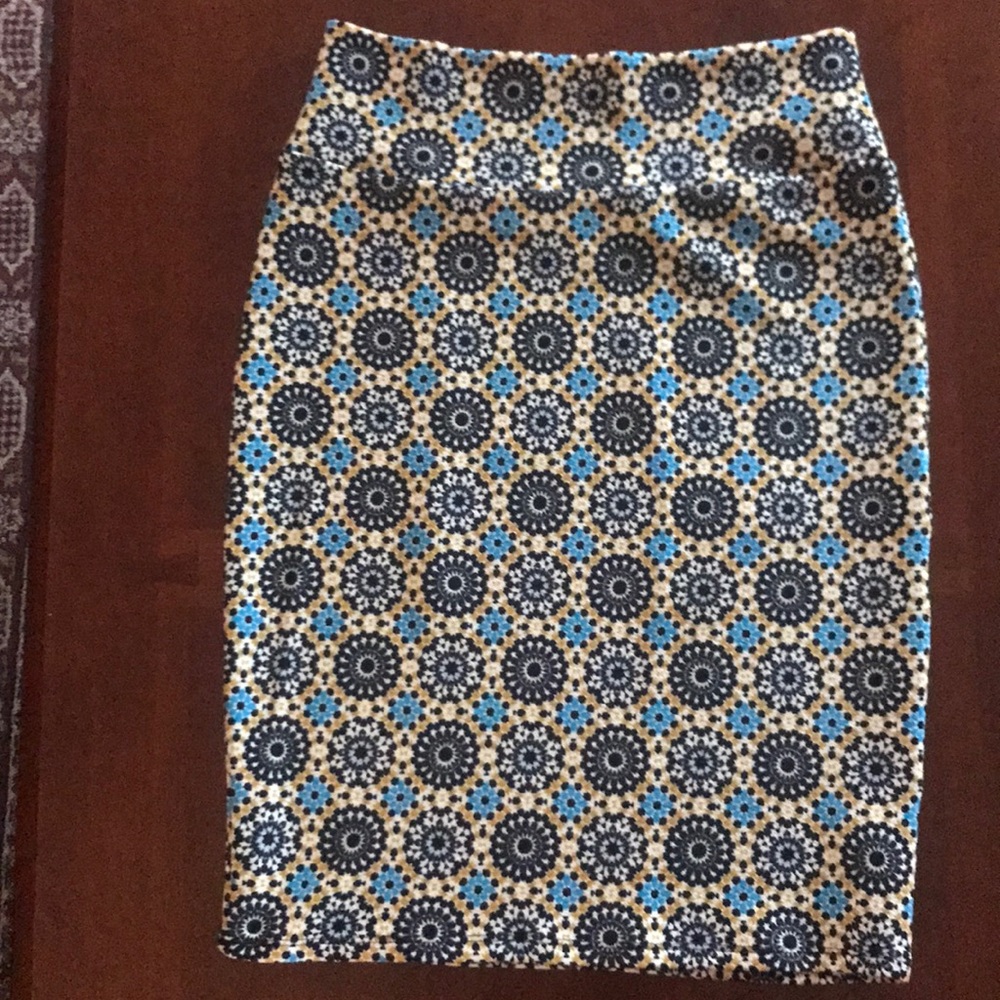 LuLaRoe Cassie Pencil Skirt M